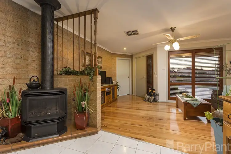 Second view of Homely house listing, 10 Hastie Court, Altona Meadows VIC 3028