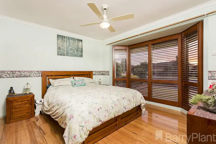 Seventh view of Homely house listing, 10 Hastie Court, Altona Meadows VIC 3028