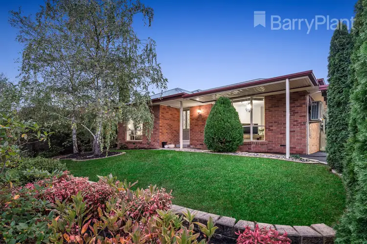 19 Michael Lane, Mount Evelyn VIC 3796