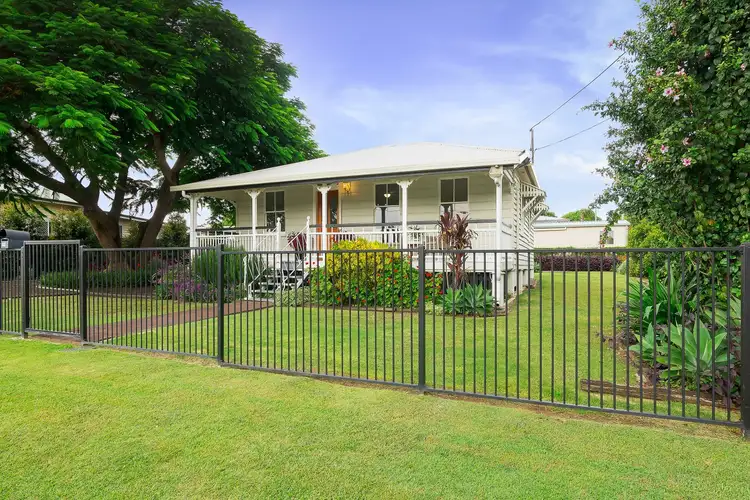 25 Teape Street, Silkstone QLD 4304