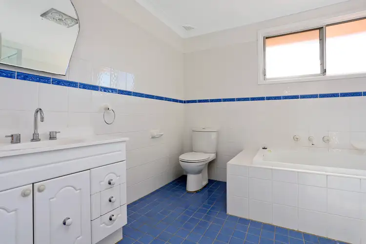 Fifth view of Homely house listing, 37 The Grandstand, St Clair NSW 2759