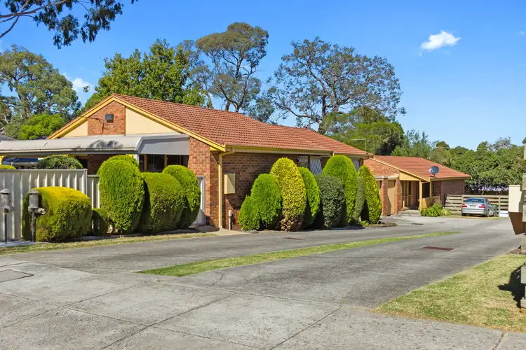 2/8 Marina Street, Vermont VIC 3133