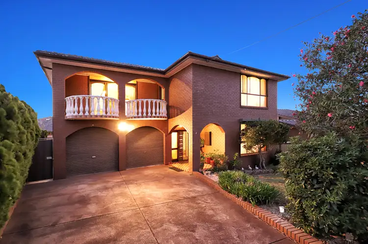 4 Harwell Court, Westmeadows VIC 3049