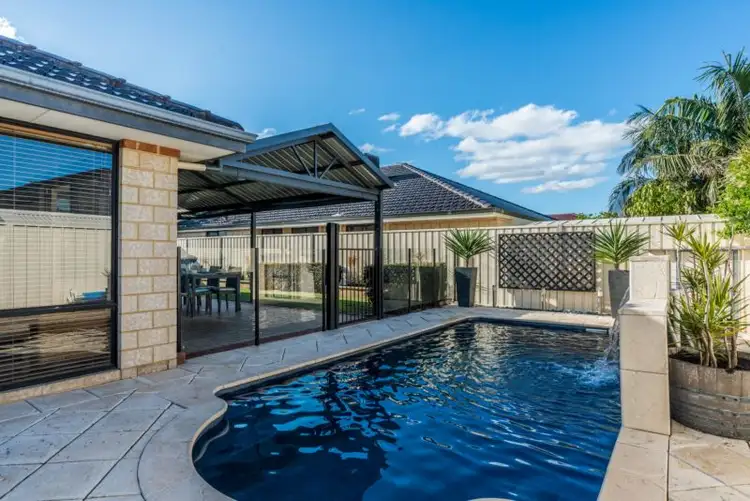 5 Weddell Close, Canning Vale WA 6155