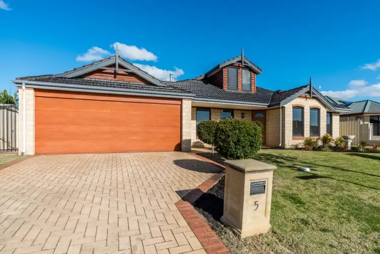 Second view of Homely house listing, 5 Weddell Close, Canning Vale WA 6155