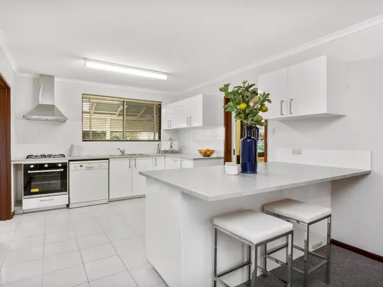 2 BLACKBUTT DRIVE, Greenwood WA 6024