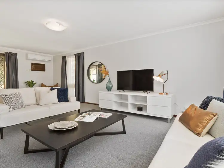 Sixth view of Homely house listing, 2 BLACKBUTT DRIVE, Greenwood WA 6024