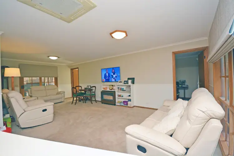 Fourth view of Homely house listing, 4 Caringal Court, Portland VIC 3305