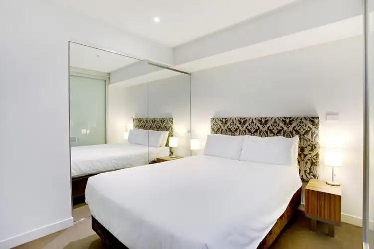 Fifth view of Homely apartment listing, 921/572 St Kilda Road, Melbourne VIC 3004