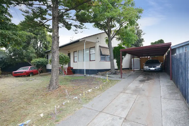 Second view of Homely house listing, 4 Riggall Street, Dallas VIC 3047