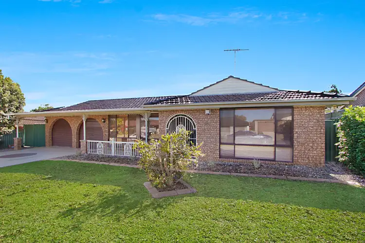 3 Tallwood Place, St Clair NSW 2759