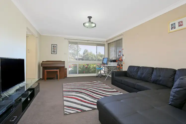 5 Moore Street, St Clair NSW 2759
