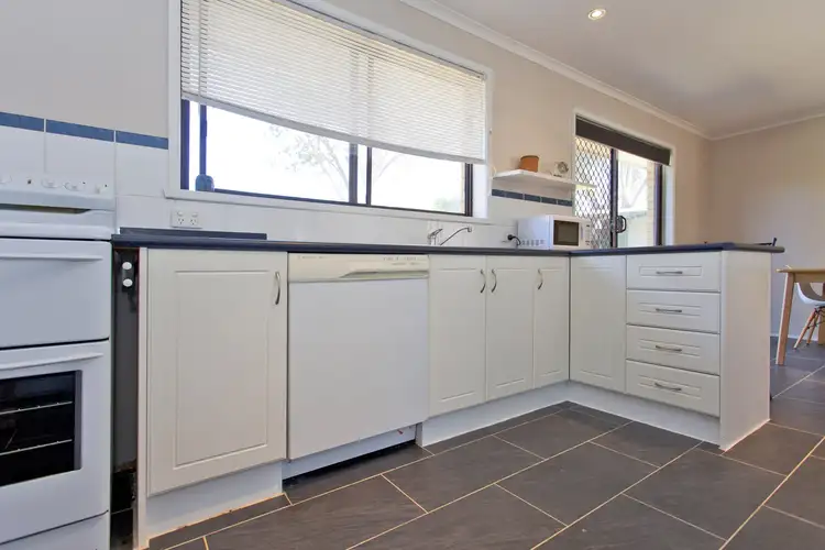 Fifth view of Homely house listing, 4 Budginigi Place, Thurgoona NSW 2640