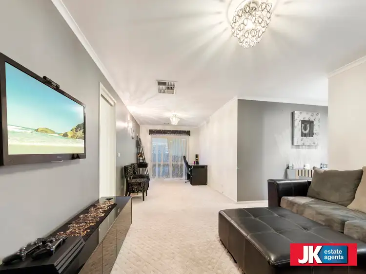 Fifth view of Homely house listing, 35 Canonbury Circle, Seabrook VIC 3028