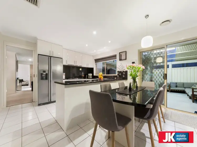 Sixth view of Homely house listing, 35 Canonbury Circle, Seabrook VIC 3028