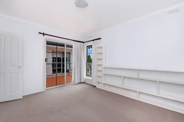 Fifth view of Homely house listing, 10 Tamora Crescent, Portland VIC 3305