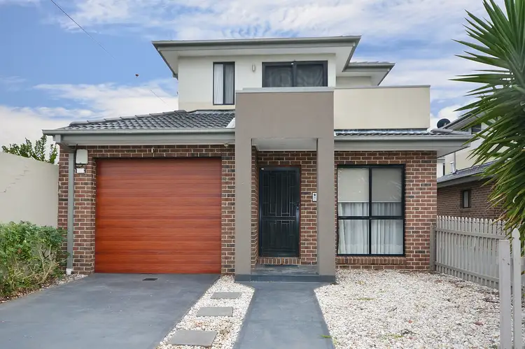 1/30 Birch Avenue, Tullamarine VIC 3043