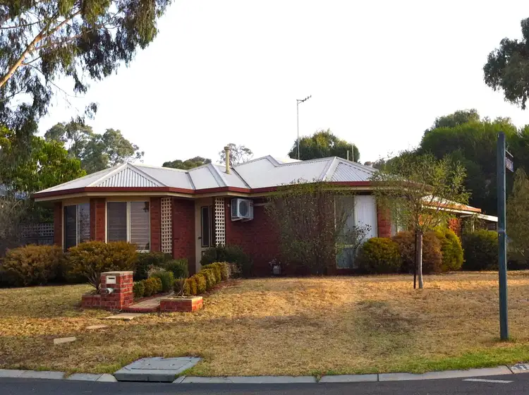 Main view of Homely house listing, 31 Pattison Drive, Kangaroo Flat VIC 3555