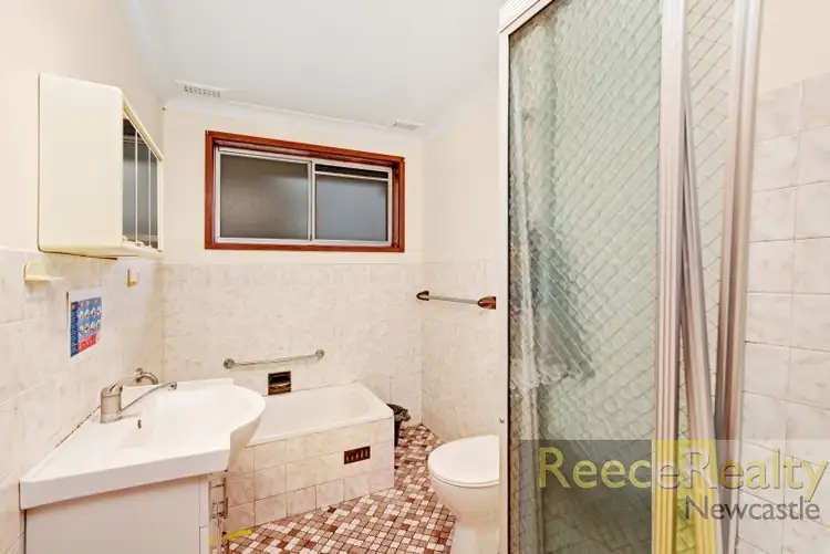 Fifth view of Homely house listing, 5/2 Harvard Close, Jesmond NSW 2299