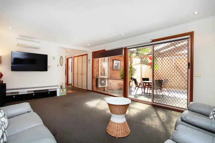Third view of Homely house listing, 6 Parkhill Court, Westmeadows VIC 3049