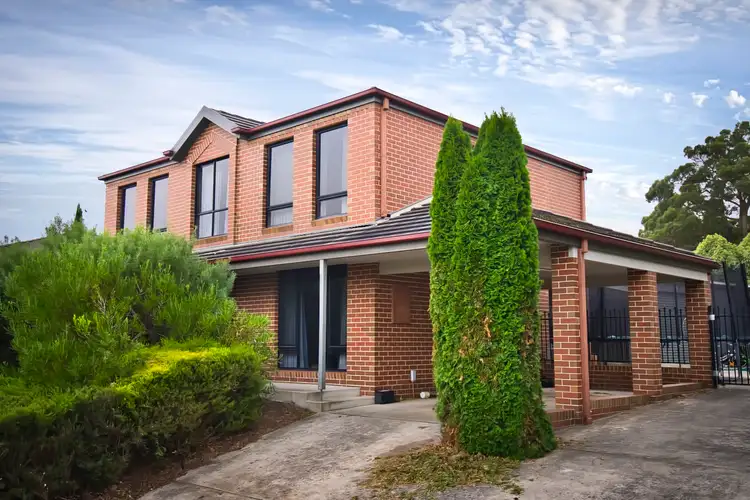 13 Oakbank Drive, Mount Helen VIC 3350