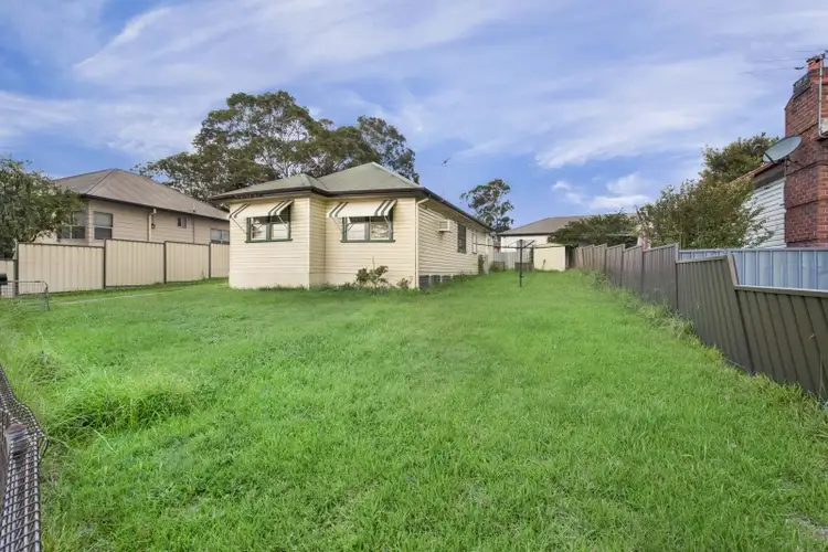 231 Sandgate Road, Birmingham Gardens NSW 2287