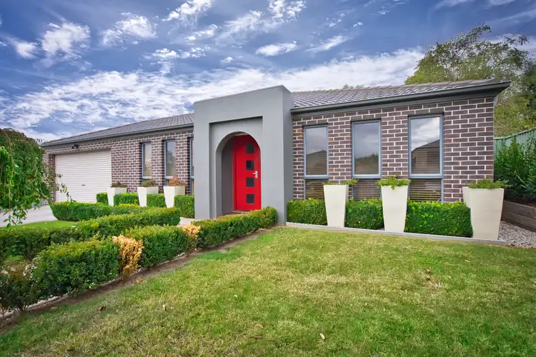 4 Clayton Park Drive, Canadian VIC 3350