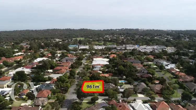 Sixth view of Homely house listing, 1 Linden Gardens, Floreat WA 6014