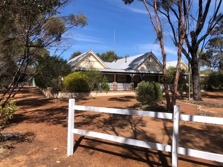 435 North Road, York WA 6302
