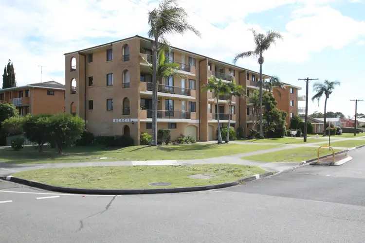 1/34A Parkes Street, Tuncurry NSW 2428