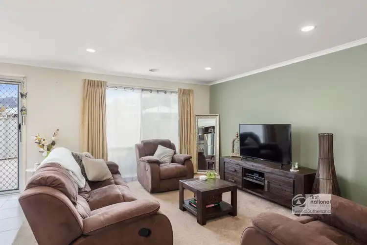 Fifth view of Homely house listing, 1 Kai Close, Epsom VIC 3551