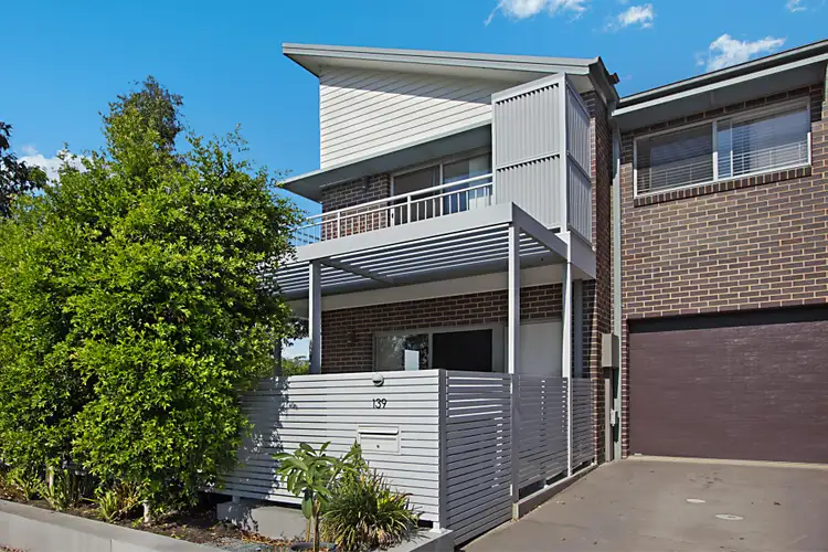 1/139 Lakeview Drive, Cranebrook NSW 2749