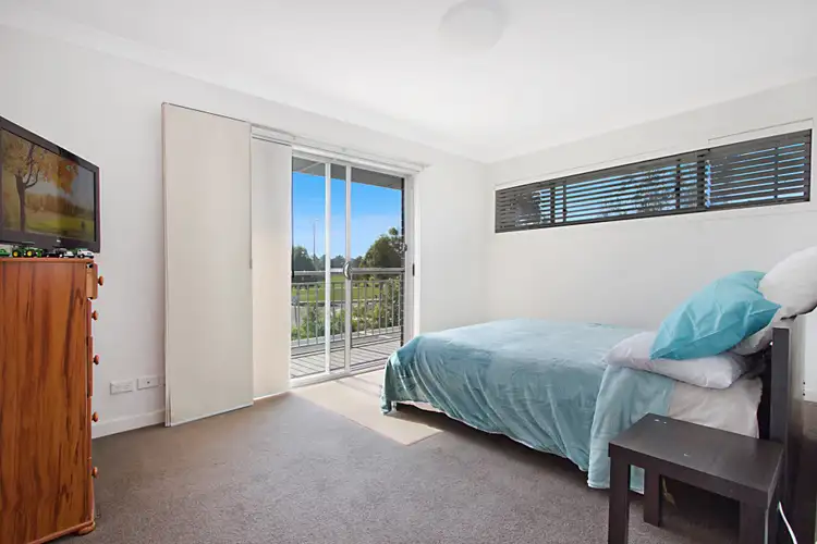 Fourth view of Homely house listing, 1/139 Lakeview Drive, Cranebrook NSW 2749