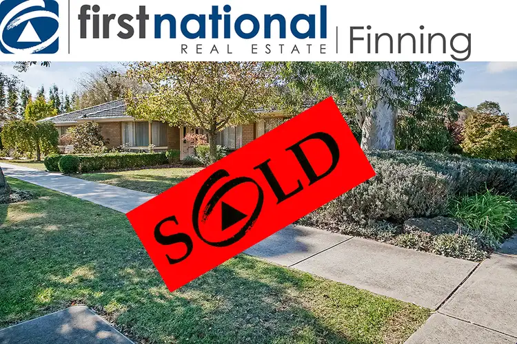 27 Lyall Street, Cranbourne VIC 3977