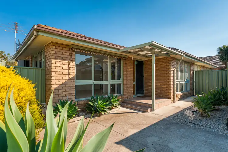 2/19 Broadmeadows Road, Tullamarine VIC 3043