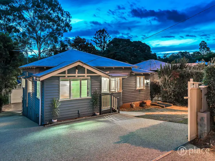 33 Rouen Road, Bardon QLD 4065