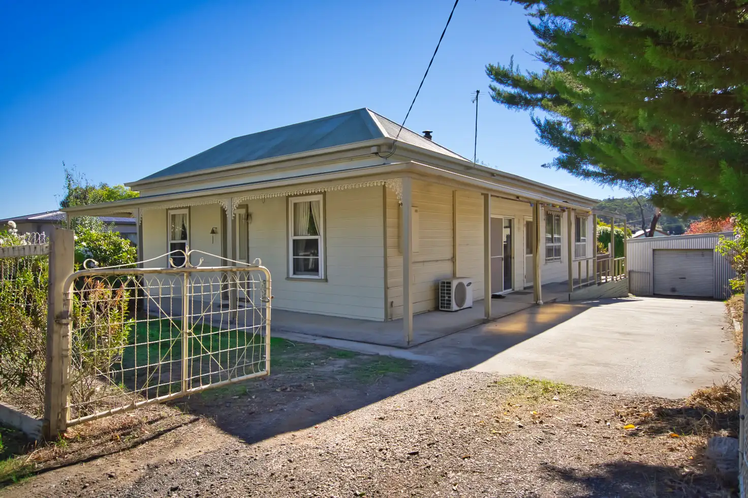Main view of Homely house listing, 10 Neill Street, Beaufort VIC 3373