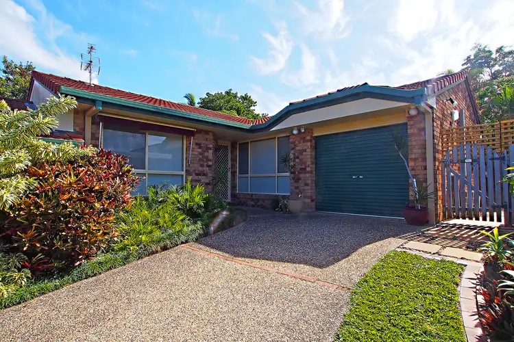 Second view of Homely semi-detached listing, 2/9 Chirn Crescent, Labrador QLD 4215