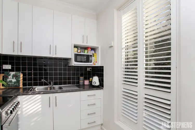 Fifth view of Homely unit listing, 2/508 Melbourne Road, Newport VIC 3015