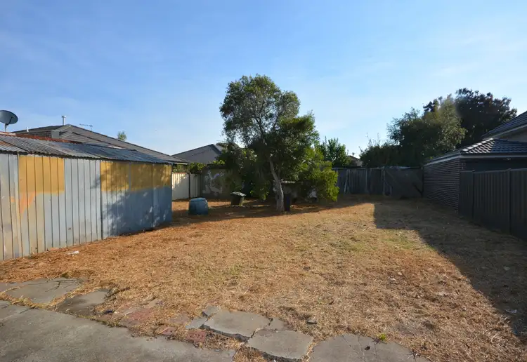 Third view of Homely house listing, 33 Justin Avenue, Glenroy VIC 3046