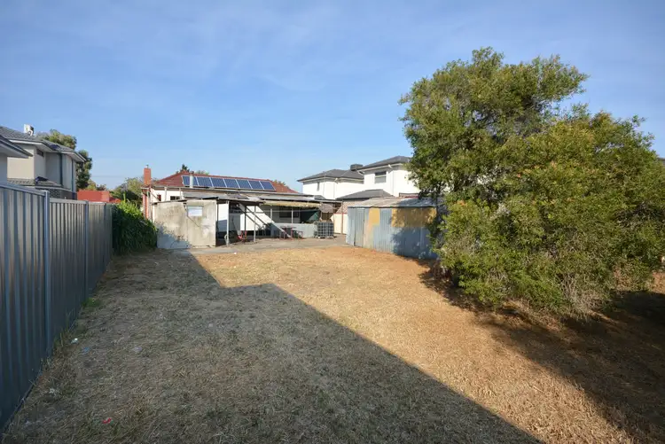 Fourth view of Homely house listing, 33 Justin Avenue, Glenroy VIC 3046