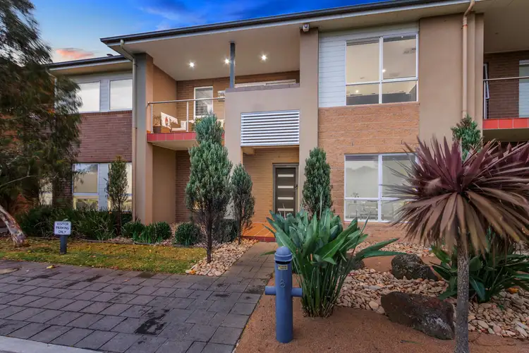 18 Dunk Crescent, Bonbeach VIC 3196