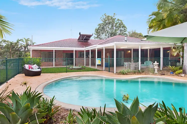 30 Cornwall Drive, Elanora QLD 4221