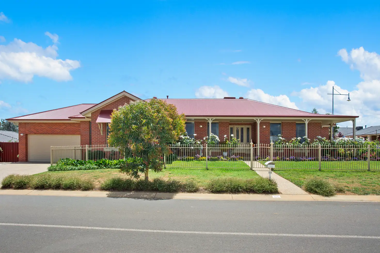 Main view of Homely house listing, 66 Honeyeater Circuit, Thurgoona NSW 2640