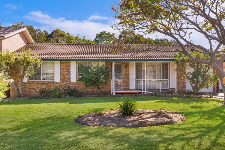 2 Koala Cl, Norah Head NSW 2263