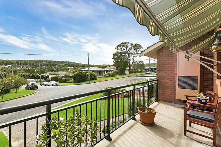 33 Morton Pde, Rankin Park NSW 2287