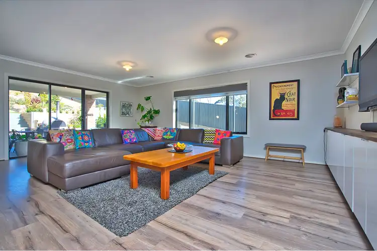 Fifth view of Homely house listing, 8 Holmsgarth Court, Brown Hill VIC 3350