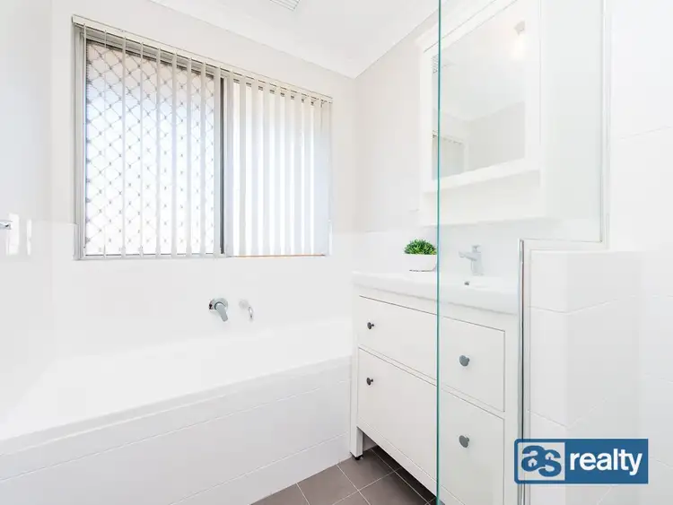 Second view of Homely house listing, 4 Matthews Close, Noranda WA 6062