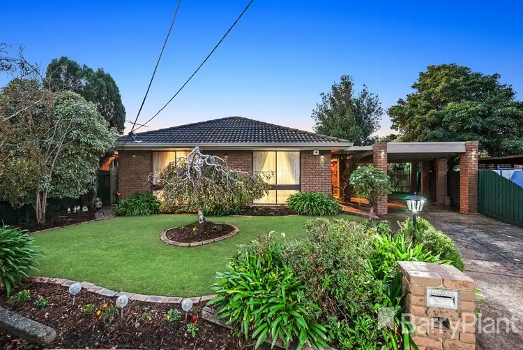 6 Lempriere Court, Altona Meadows VIC 3028