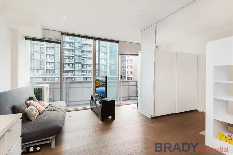 1102/25 Wills Street, Melbourne VIC 3000